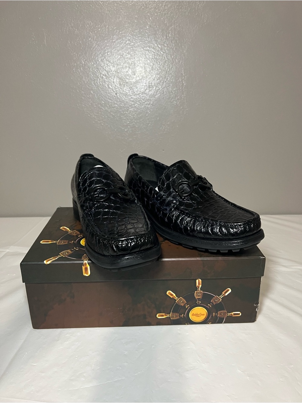 NEW Men's Leather Loafers Formal Dress Shoes Crocodile Printed Slip-On Size: 8M
